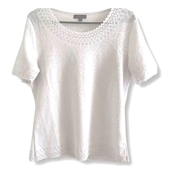Casual Short Sleeve Blouse Women's Size Medium Floral Laser Cut Outs Crisp White - Picture 1 of 4